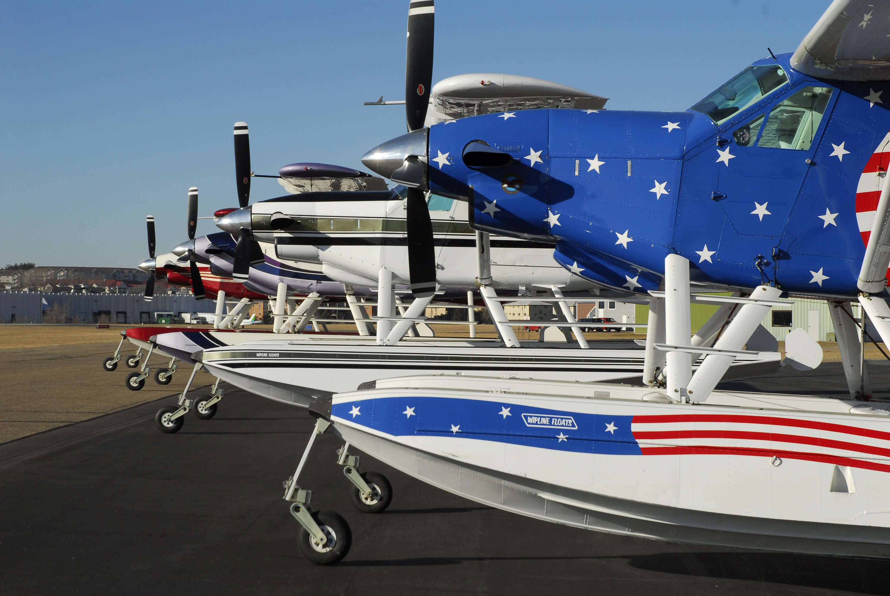 Dehavilland Beaver On Floats : Flying in The De Havilland Beaver Float ...