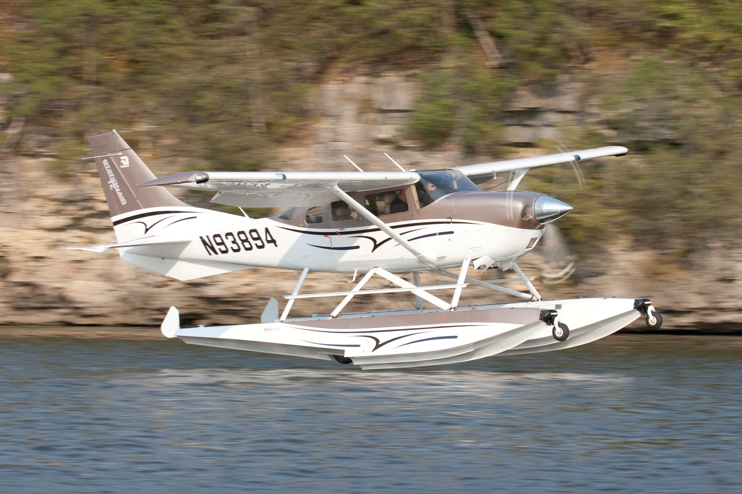 Cessna 206 Products and Services Wipaire, Inc.