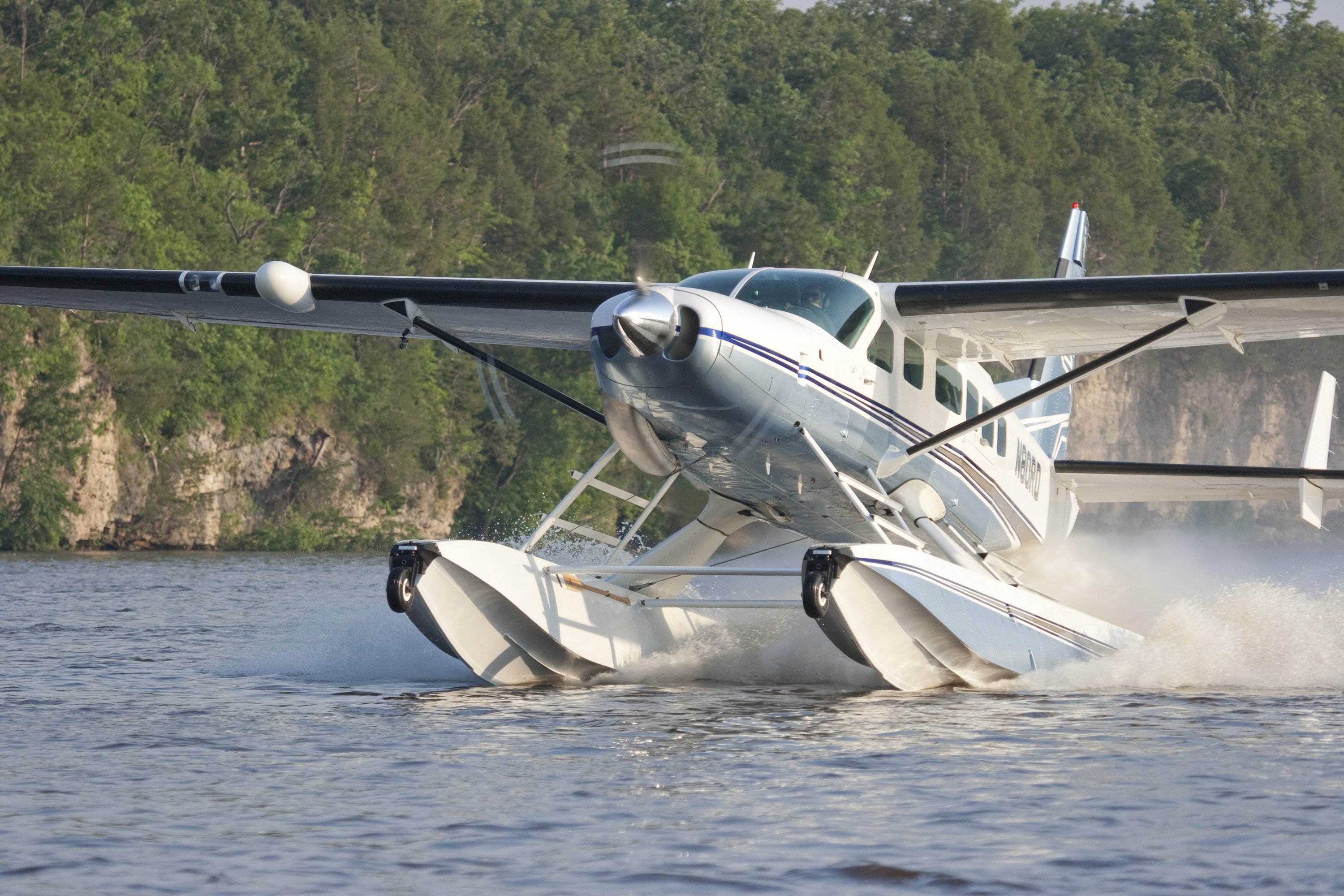 Cessna Caravan on Wipline 8750 Floats