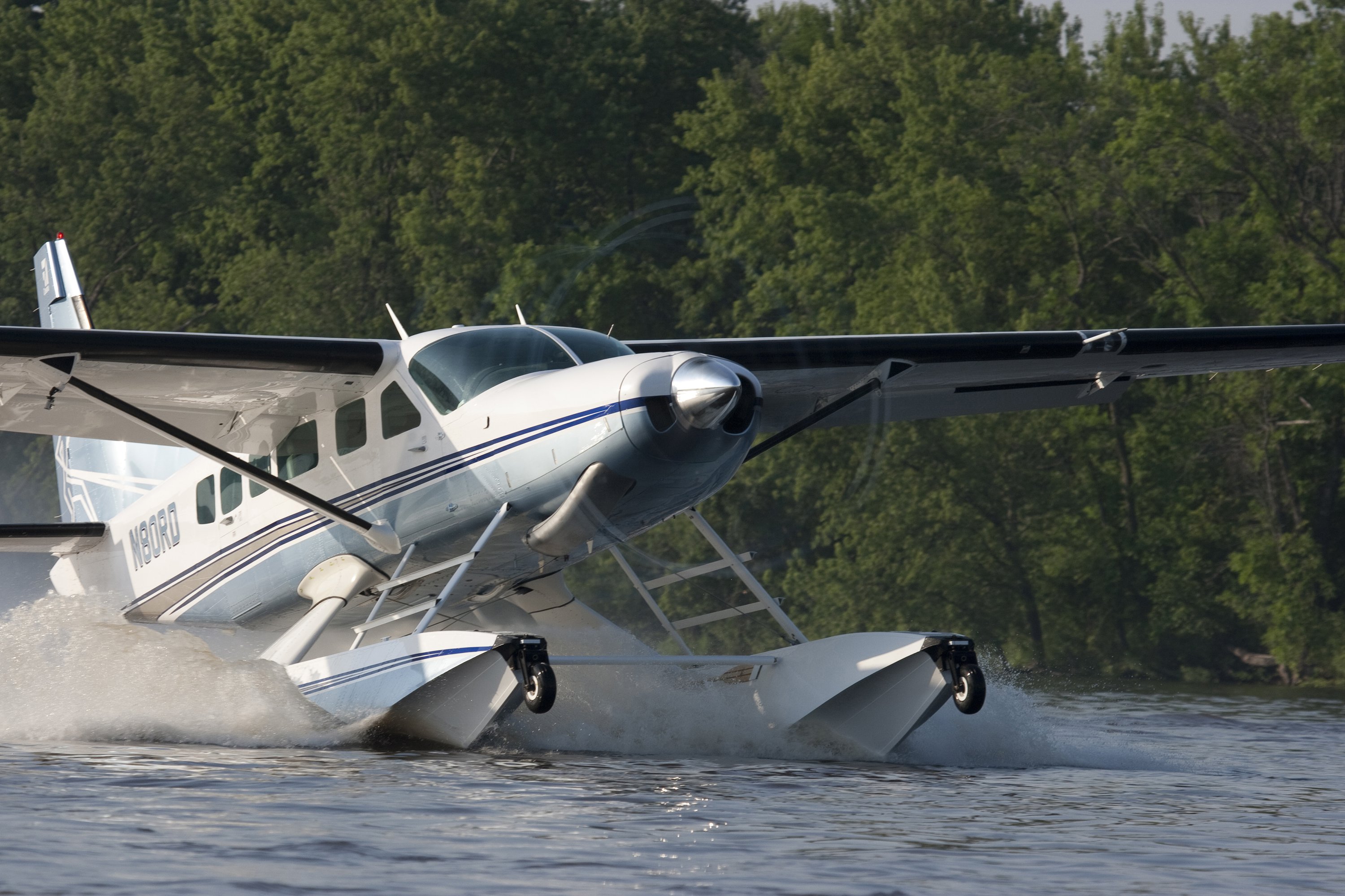 Cessna Caravan on Wipline 8750 Floats