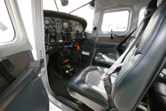 N742JM seating