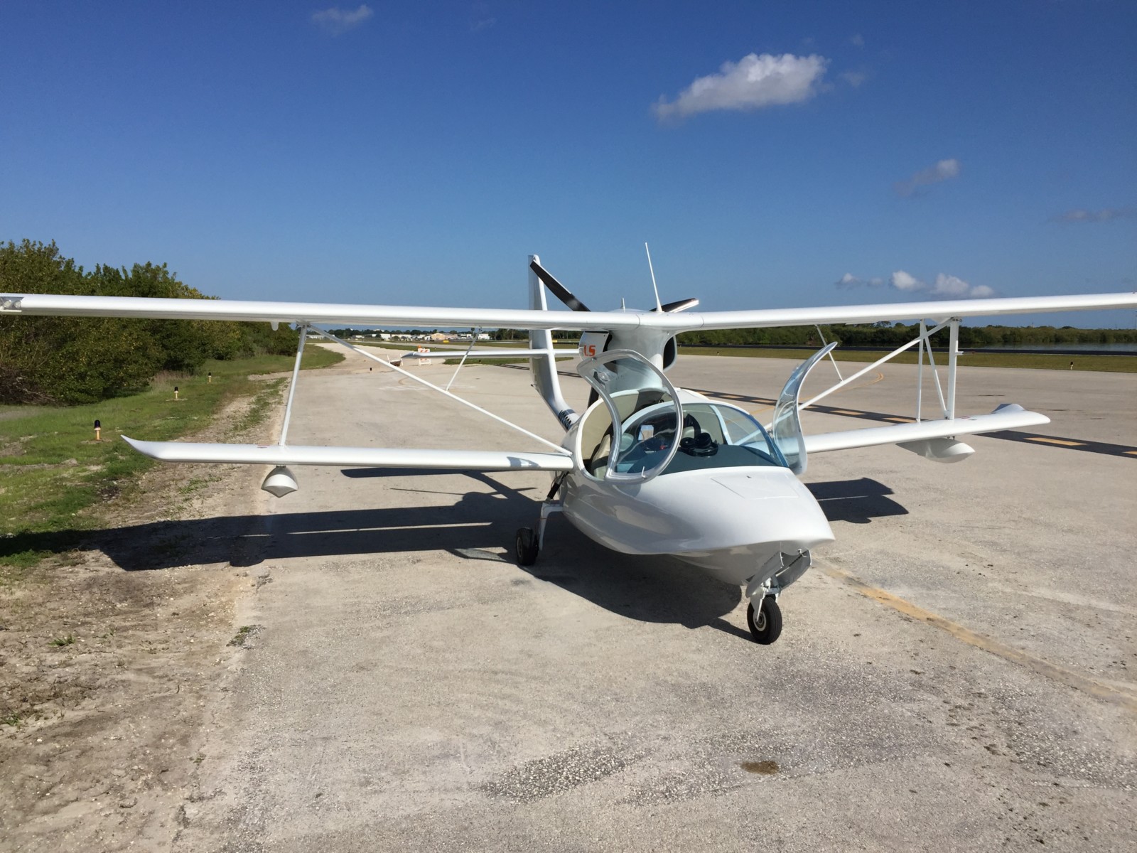2015 Super Petrel LS Amphibious Wipaire, Inc.
