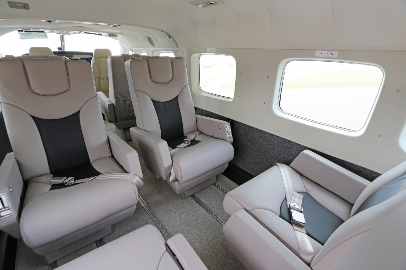 Cessna Grand Caravan With An Aurora Interior By Wipaire